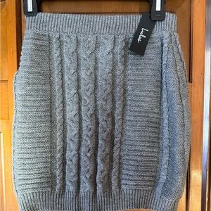 LULUS GRAY SWEATER SKIRT/TOP SET MEDIUM